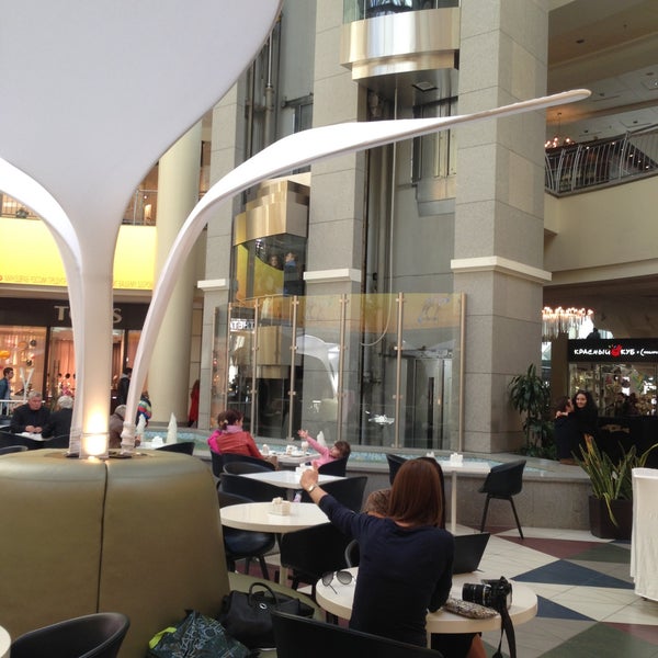 5/6/2013 tarihinde Sergey K.ziyaretçi tarafından Atrium Mall'de çekilen fotoğraf
