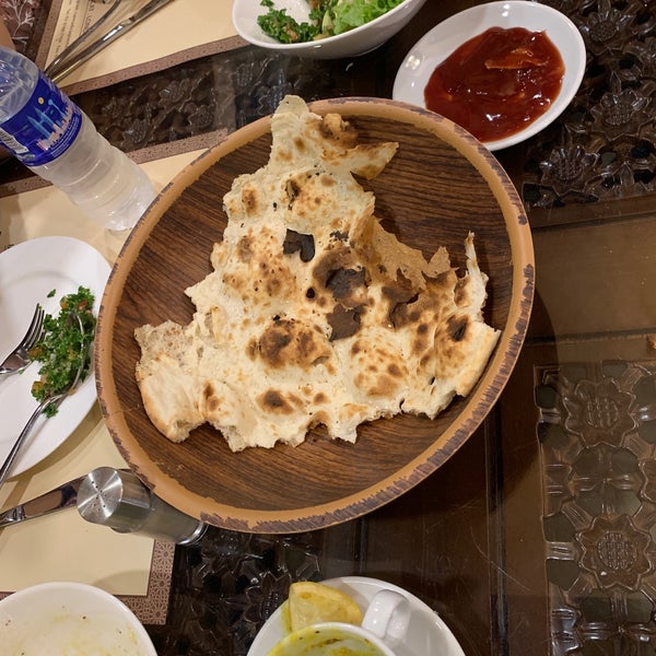 Foto scattata a Samad al Iraqi Restaurant da Nouf Y. il 8/30/2019