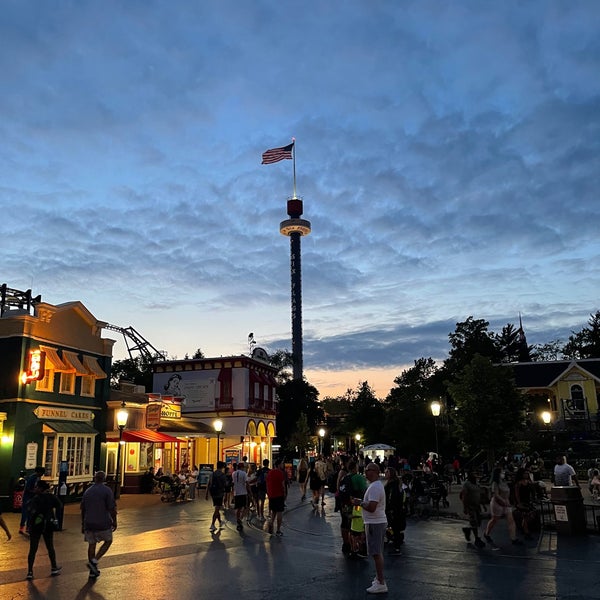 7/18/2021 tarihinde Ejziyaretçi tarafından Six Flags Great America'de çekilen fotoğraf