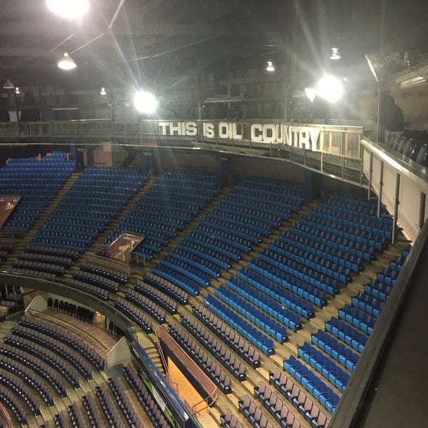 4/29/2016 tarihinde Russ J.ziyaretçi tarafından Northlands Coliseum'de çekilen fotoğraf