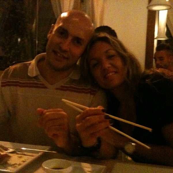 7/11/2013에 Bianca Lyra님이 Mizu Sushi &amp; Anti-Sushi에서 찍은 사진