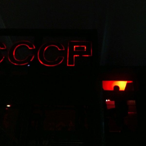 5/5/2013 tarihinde Marina P.ziyaretçi tarafından Cult Club Cine Pub (CCCP)'de çekilen fotoğraf