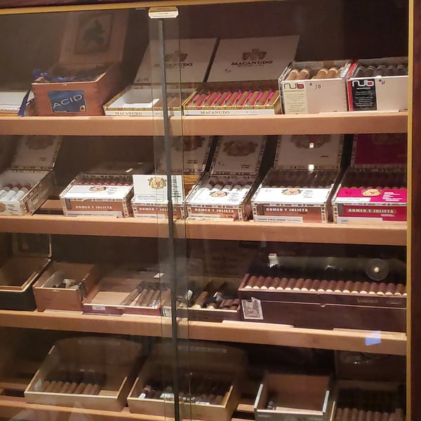 Photo taken at NYC Fine Cigars by Ivan K. on 11/28/2018