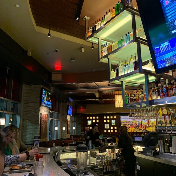Photo taken at BJ&#39;s Restaurant &amp; Brewhouse by Sniper ف. on 1/16/2020