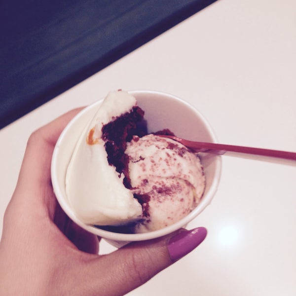 รูปภาพถ่ายที่ Sprinkles Dallas Ice Cream โดย baby.angelic เมื่อ 9/13/2015