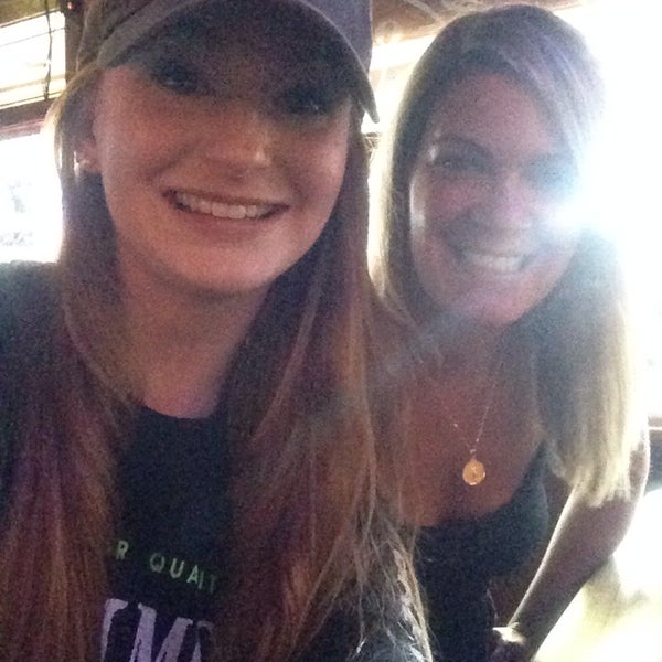 Foto tirada no(a) Smokin&#39; Joe&#39;s Sarasota por Brooke S. em 8/19/2014