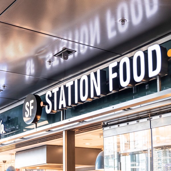 2/14/2019 tarihinde Station F.ziyaretçi tarafından Station Food'de çekilen fotoğraf