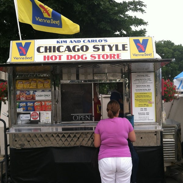 Photo taken at Kim &amp; Carlo&#39;s Chicago Style Hot Dogs by Joshua C. on 7/26/2013