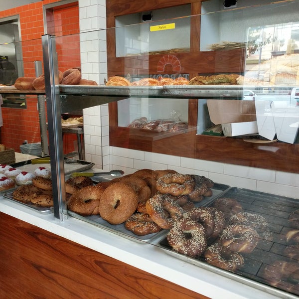 Foto tirada no(a) Frena Bakery and Cafe por Gilad G. em 12/27/2016