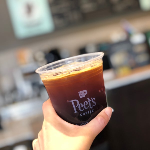 Photo taken at Peet&#39;s Coffee &amp; Tea by Yeaseul L. on 6/21/2019
