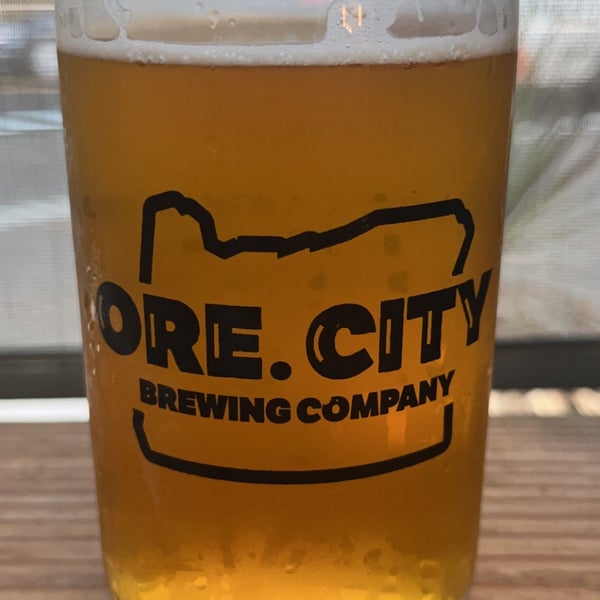 Foto tomada en Oregon City Brewing Company  por Brian W. el 10/15/2022