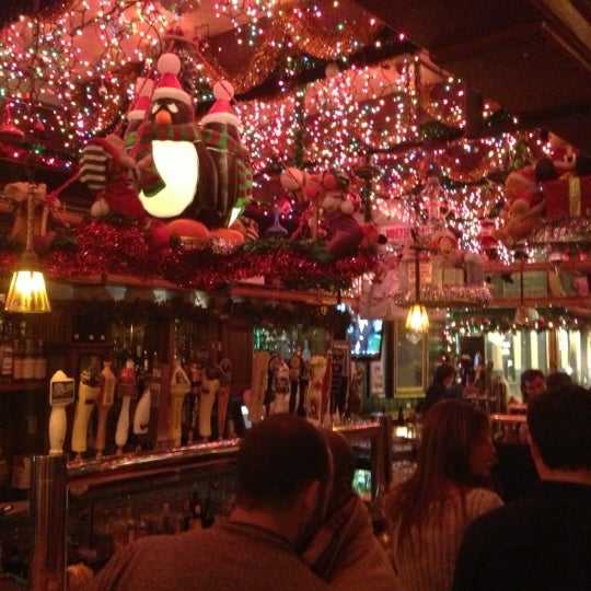 Declan's Irish Pub Old Town Chicago, IL