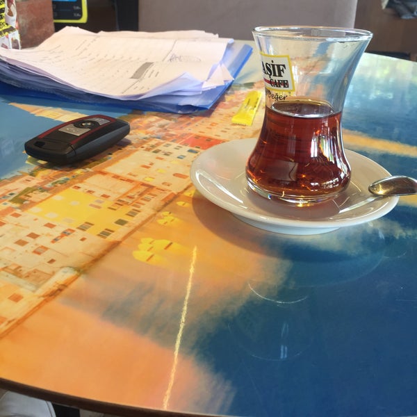 4/15/2019にMeteoficial 5.がKaşif Cafe / heykelで撮った写真
