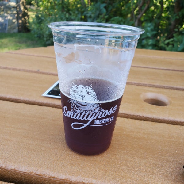 Photo taken at Smuttynose Brewing Company by Dan P. on 7/5/2021
