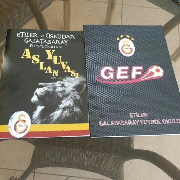 6/11/2016에 Ozgur Y.님이 Etiler Galatasaray Futbol Okulu에서 찍은 사진