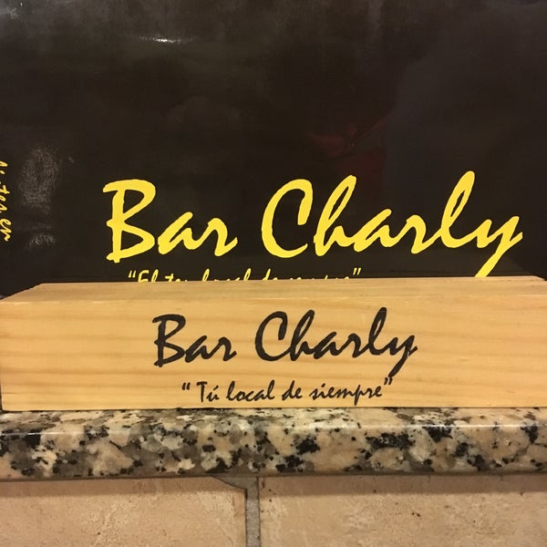 Foto diambil di Bar Charly oleh Sergio Q. pada 12/8/2018