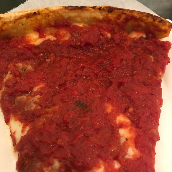 8/2/2019にTom R.がLefty&#39;s Chicago Pizzeriaで撮った写真
