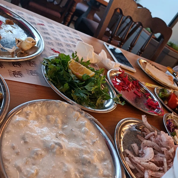 6/26/2021 tarihinde Gul T.ziyaretçi tarafından Ciğerci Baba - En Baba Şiş'de çekilen fotoğraf