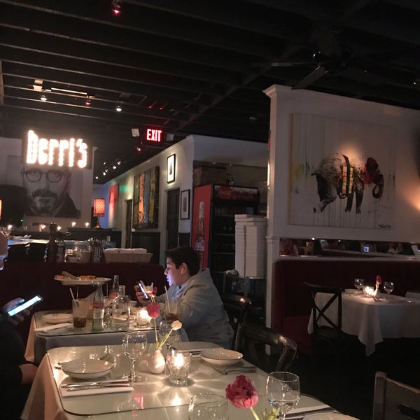 2/27/2019 tarihinde Y L.ziyaretçi tarafından Berri&#39;s Cafe'de çekilen fotoğraf