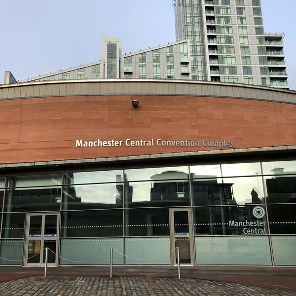 Foto diambil di Manchester Central oleh Boonchai T. pada 3/5/2019