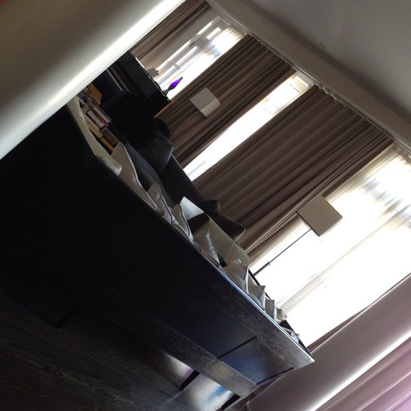 11/3/2013にTeriがMercer Hotelで撮った写真