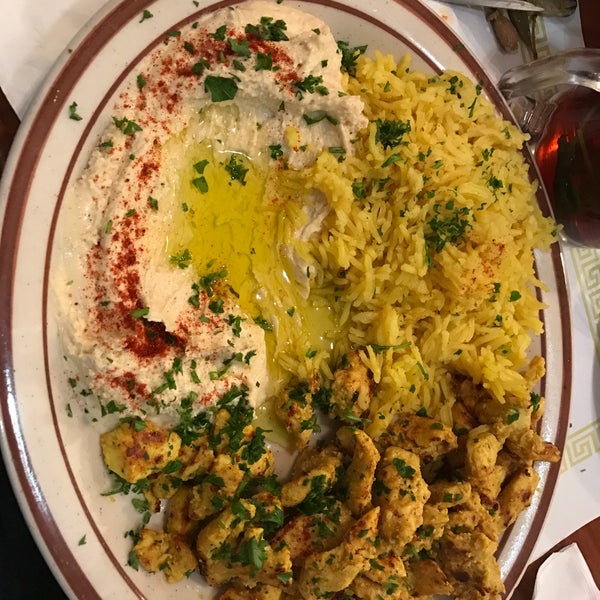 Das Foto wurde bei Old Jerusalem Restaurant von Juan (John) T. am 1/30/2017 aufgenommen