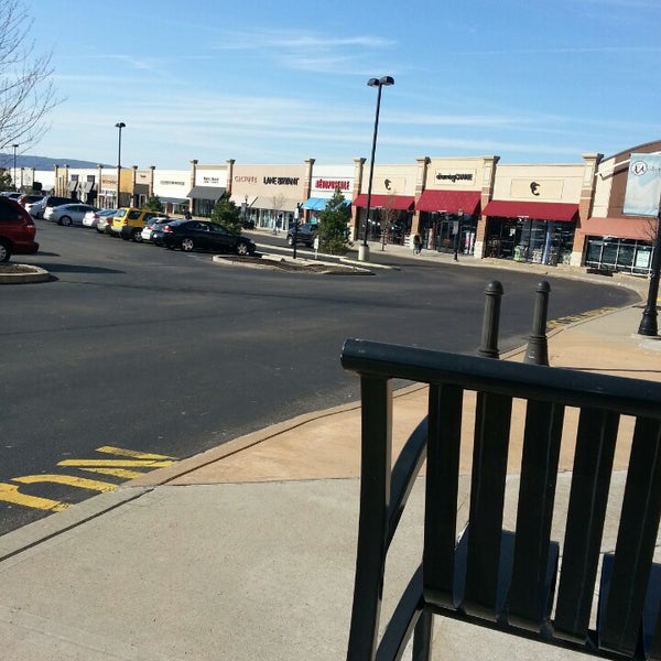 Shoppes at Montage - Shopping Mall