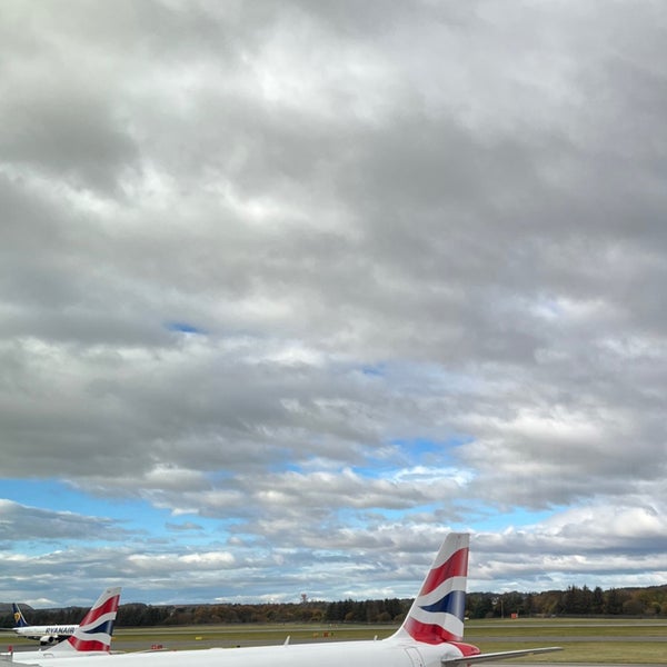 Photo taken at Edinburgh Airport (EDI) by Abdulrahman.S on 11/3/2023