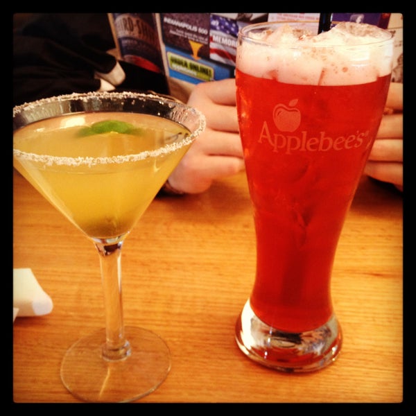 Applebee S Grill Bar American Restaurant In Onalaska
