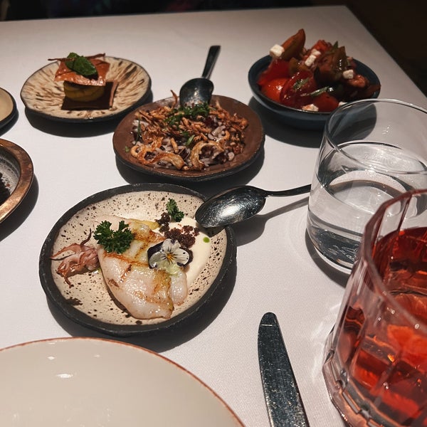 Interesting and delicious food (it’s worth to try the set-menu), friendly and well-mannered service, pretty quick too as well. Their space looks good, but not all the tables are comfortable