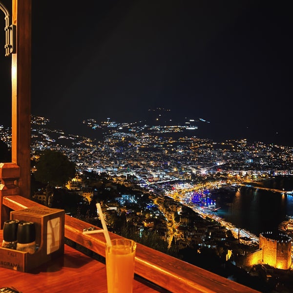 Kale Panorama Restaurant Tophane 41 tips