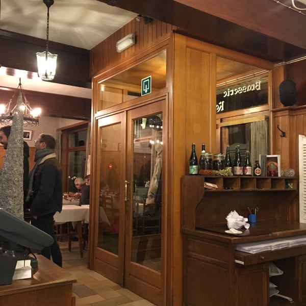 Photo taken at 3 Fonteinen Restaurant-Café by Eric P. on 1/6/2018