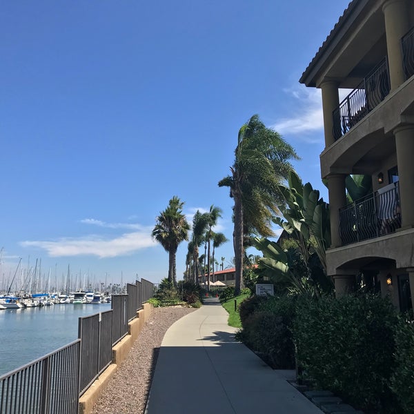 Photo taken at Best Western Plus Island Palms Hotel &amp; Marina by Manfred L. on 8/29/2018