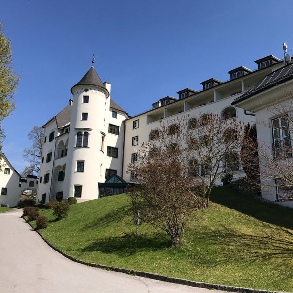 Photo taken at Romantik Hotel Schloss Pichlarn by Manfred L. on 4/21/2017
