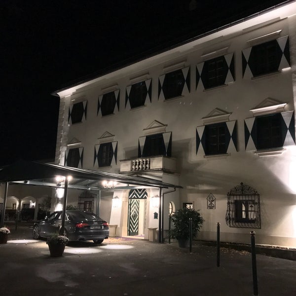 Das Foto wurde bei Romantik Hotel Schloss Pichlarn von Manfred L. am 10/3/2018 aufgenommen