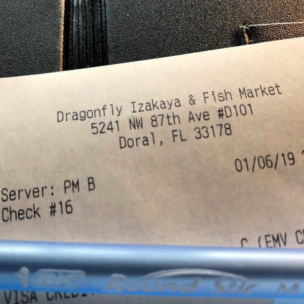 Foto scattata a Dragonfly Izakaya &amp; Fish Market da Patty C. il 1/6/2019