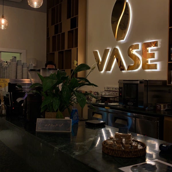 Foto tirada no(a) VASE Specialty Coffee por Abdullah em 2/19/2022