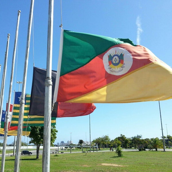 Das Foto wurde bei Assembleia Legislativa do Estado da Bahia (ALBA) von Fabio M. am 1/28/2013 aufgenommen