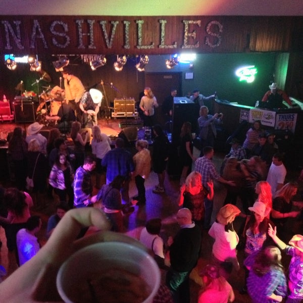 Nashvilles Bar in Henrietta