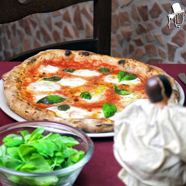 Photo taken at Pizzeria E Trattoria La Taverna Di Toto’ by Francesco R. on 3/24/2019