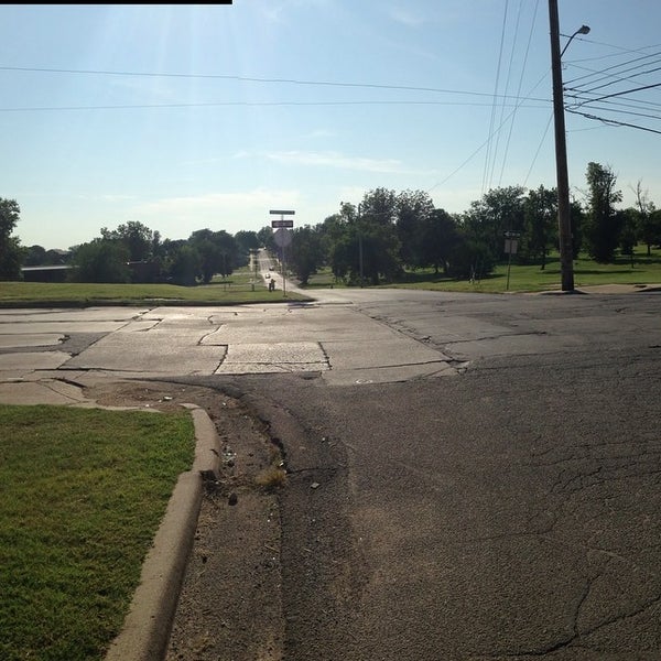 Photo taken at Oklahoma State University - Tulsa (OSU-Tulsa) by Jimmie C. on 8/13/2014