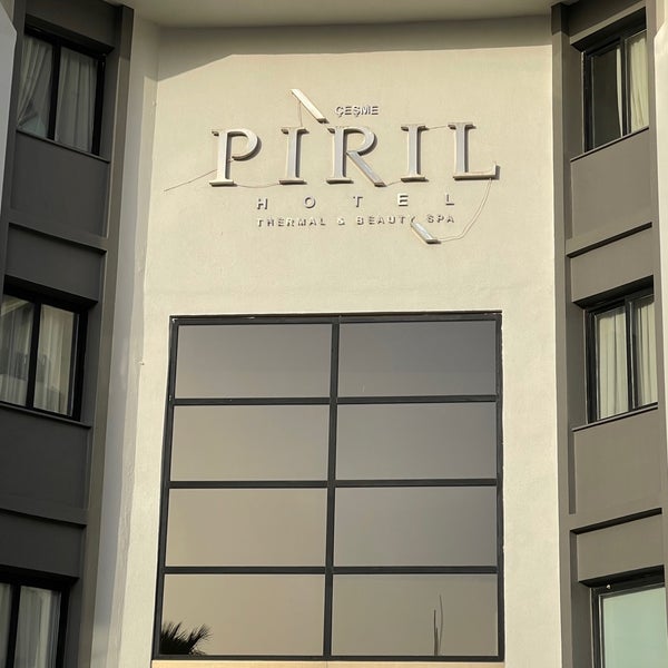 รูปภาพถ่ายที่ Pırıl Hotel Thermal&amp;Beauty Spa โดย Gülsen D. เมื่อ 8/5/2021