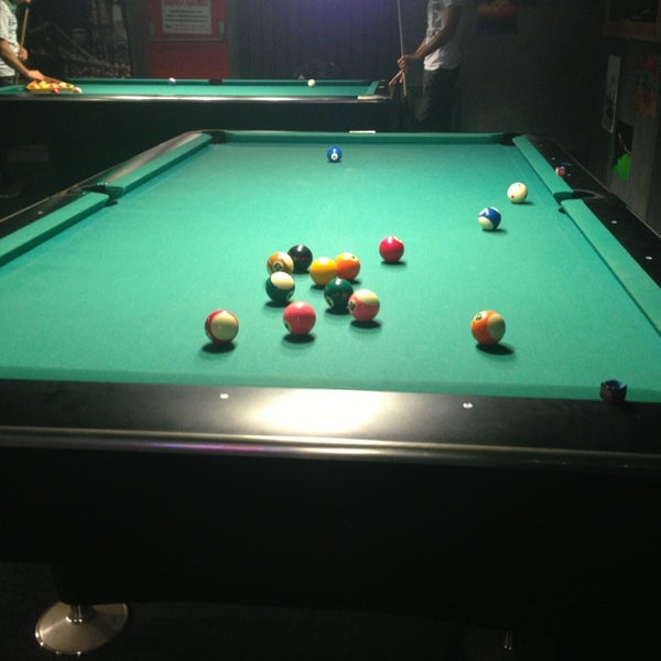 Foto tirada no(a) Pool Masters Pub por Dorukhan Ö. em 5/20/2013