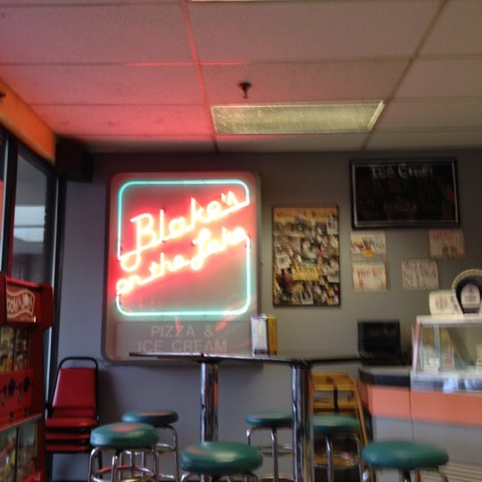 Blake's Pizzeria & Ice Cream 2 tips from 103 visitors