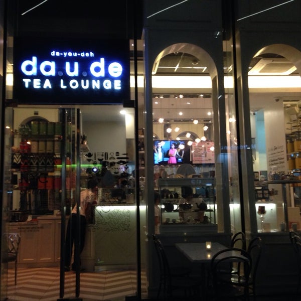 1/15/2014にAudz A.がDa.u.de Tea Loungeで撮った写真