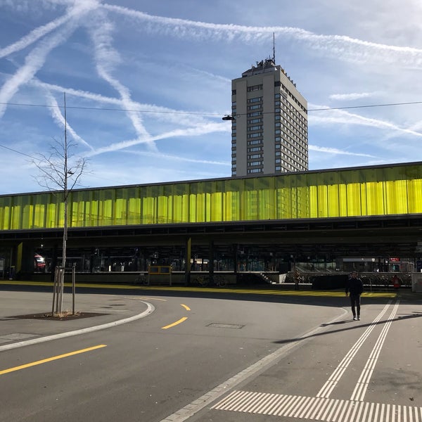 Снимок сделан в Bahnhof Oerlikon пользователем Kallisthenis S. 3/3/2019