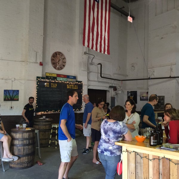Photo taken at Navigation Brewing Co. by Len L. on 6/17/2016