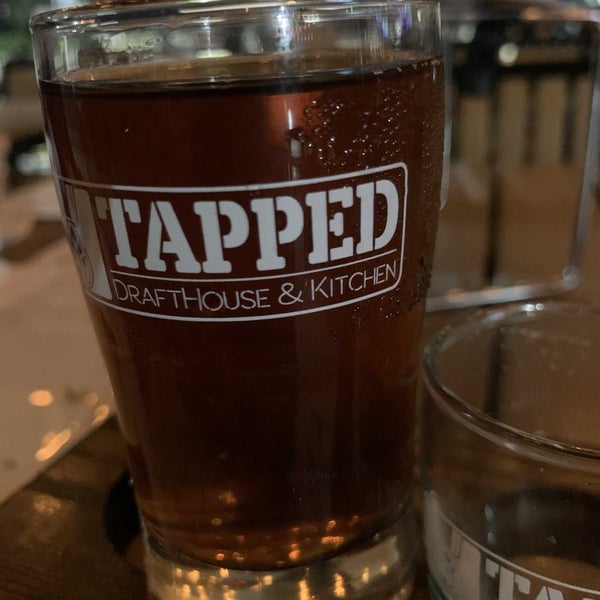 Photo taken at Tapped DraftHouse &amp; Kitchen - Spring by Jeff C. on 8/23/2021