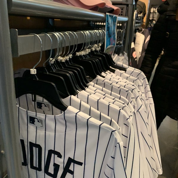 Yankee Team Store - 6 tips from 1199 visitors