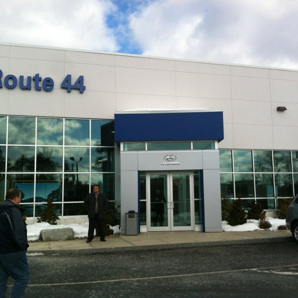 Route 44 Hyundai Car Dealership in Raynham